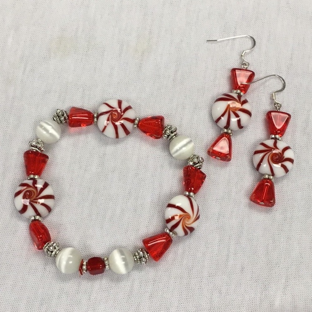 Peppermint Candy Beaded Bracelet and earrings set